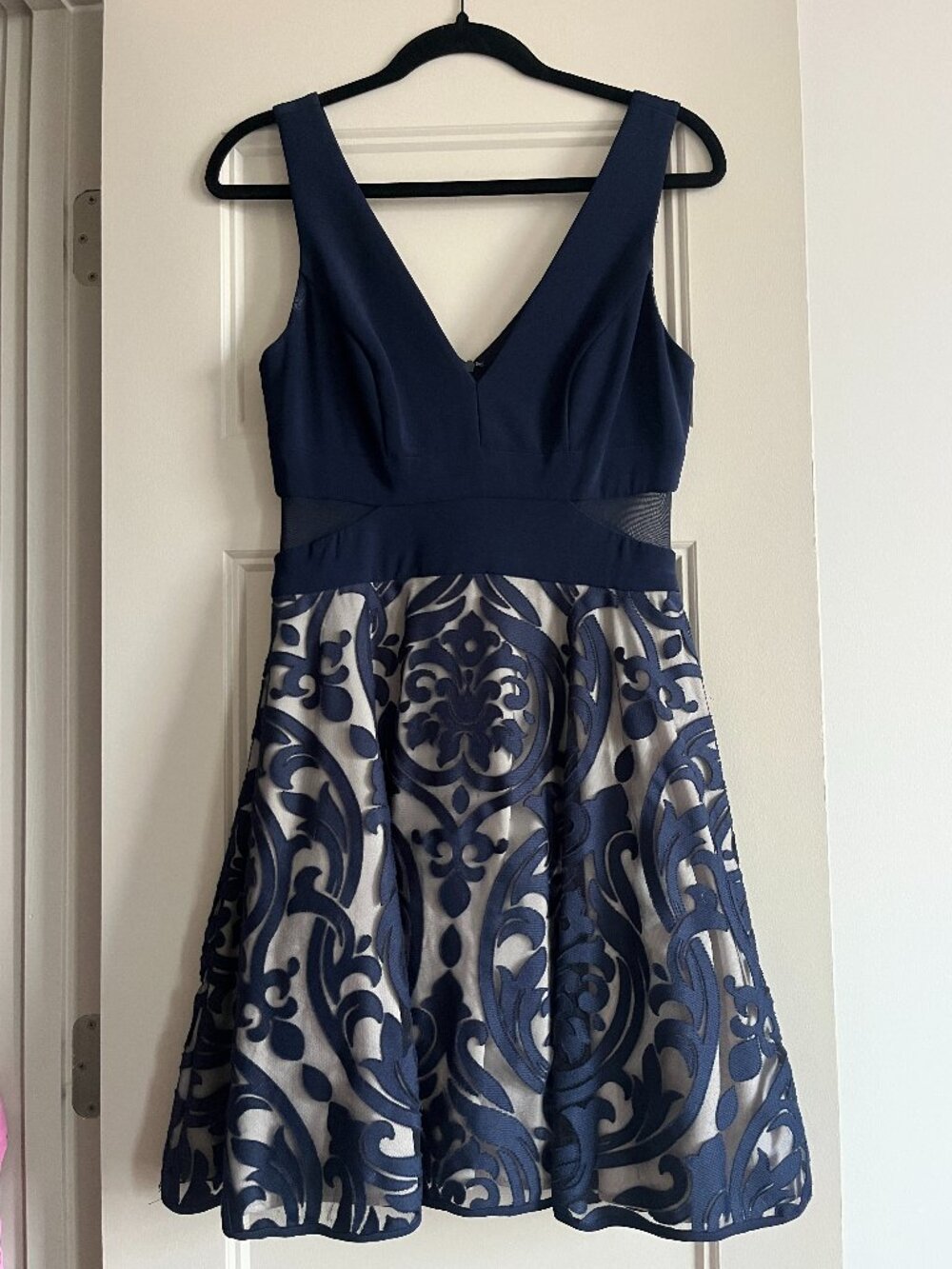 Xscape Navy Blue Sleeveless V Neck Fit & Flare Formal Cocktail Mini Size 8